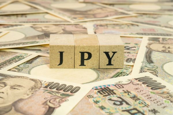 JPY